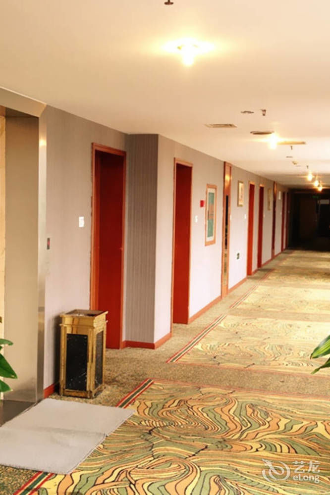 Modern City Inn เฉิงตู ภายนอก รูปภาพ